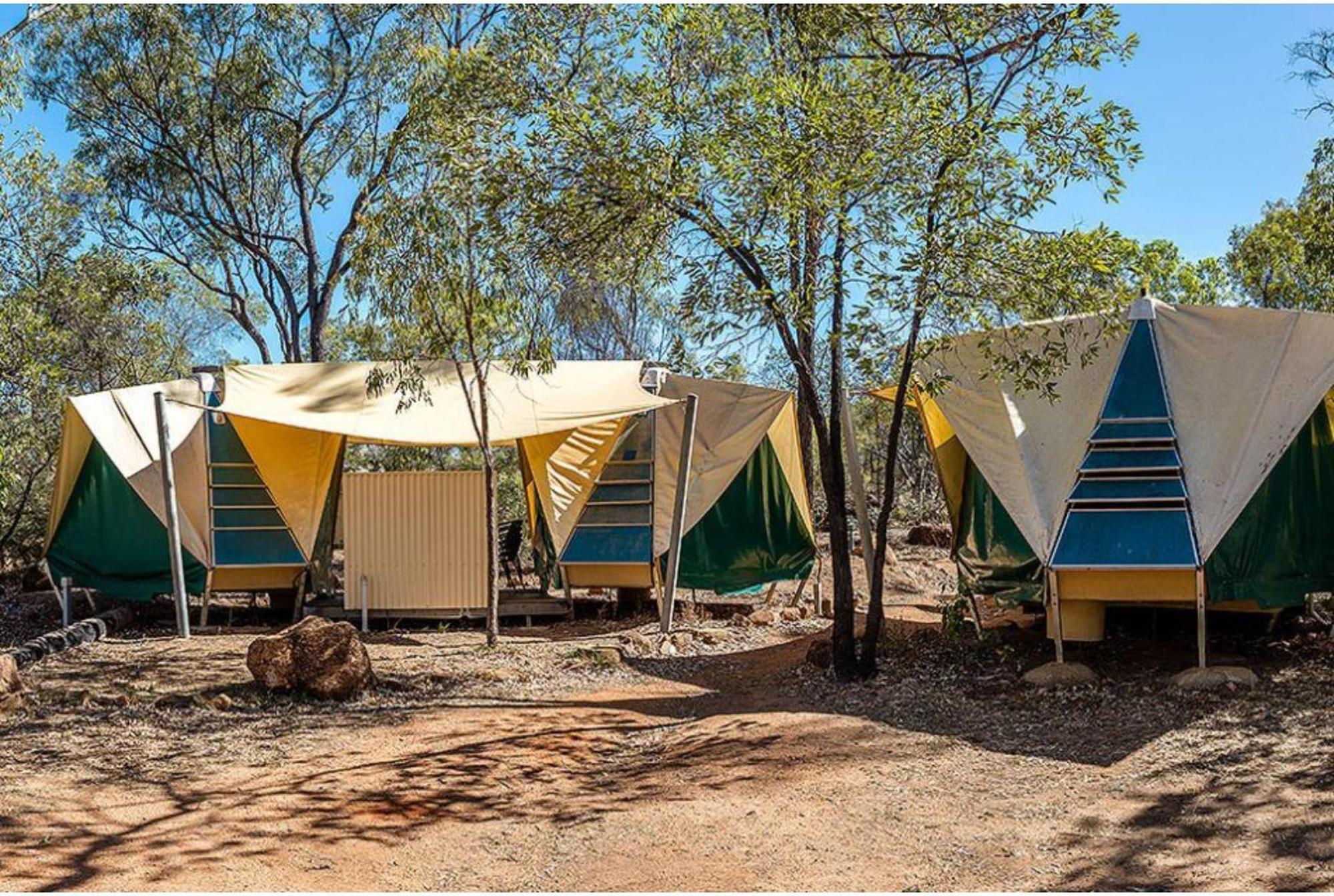 Lodge Discovery - Undara Mount Surprise