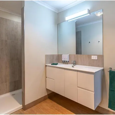 Discovery Resorts - Undara Mount Surprise Room photo
