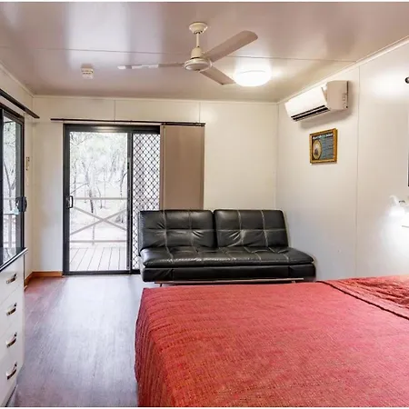 Discovery Resorts - Undara Mount Surprise Room photo