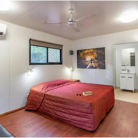 Discovery Resorts - Undara Mount Surprise Room photo